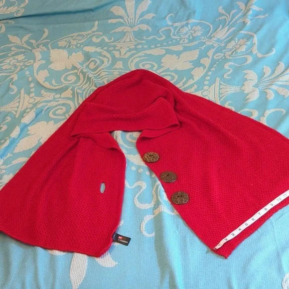 Red Multipurpose Scarf - Picture 6 of 12